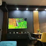 Moonlight Downtown 아파트 스코페