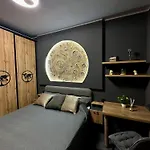 Moonlight Downtown *