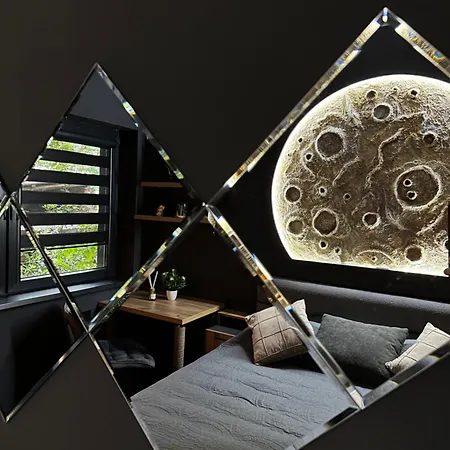 Moonlight Downtown * Skopje