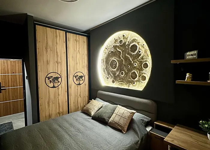 Moonlight Downtown Skopje