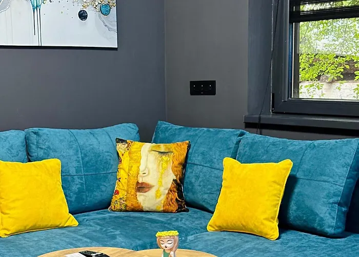 Moonlight Downtown Skopje